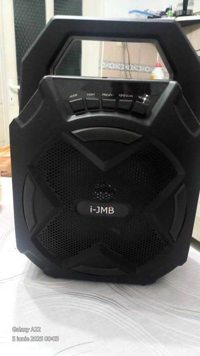 Boxa bluethoot radio sd card noua