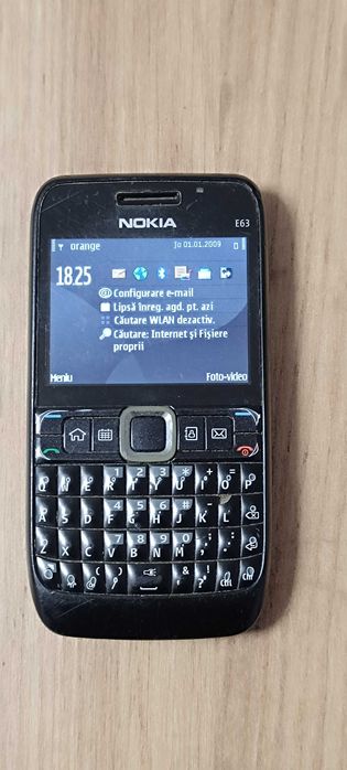 Telefoane cu butoane de colecție