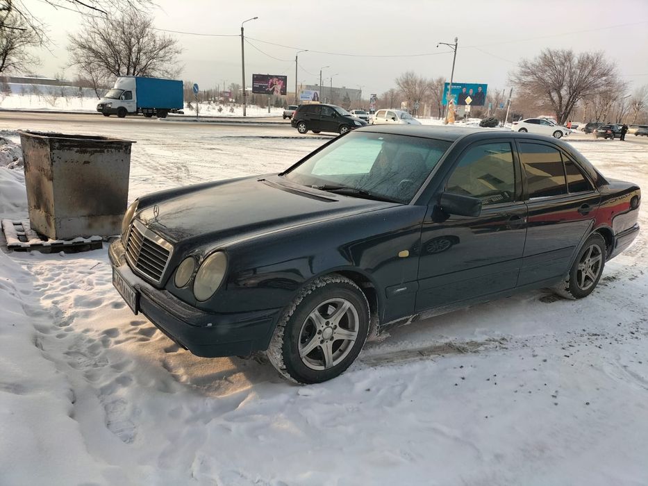 Продам мерс Е200