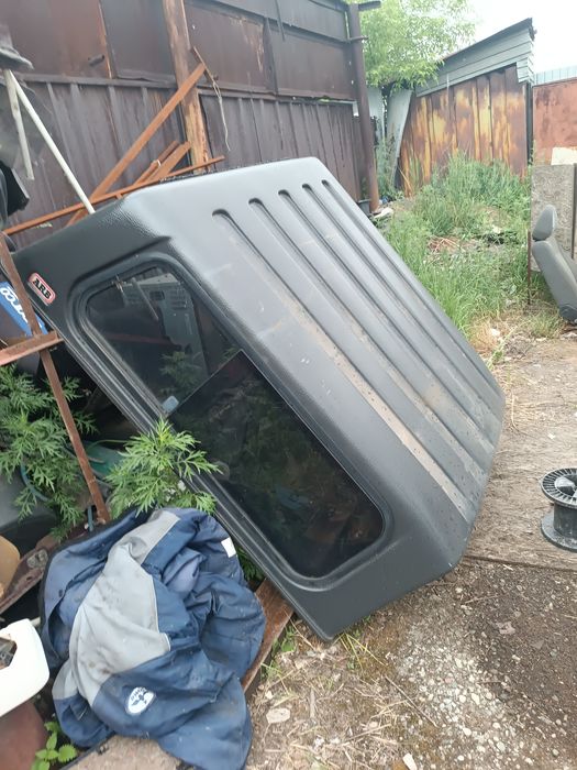Продам на пикап крышу
