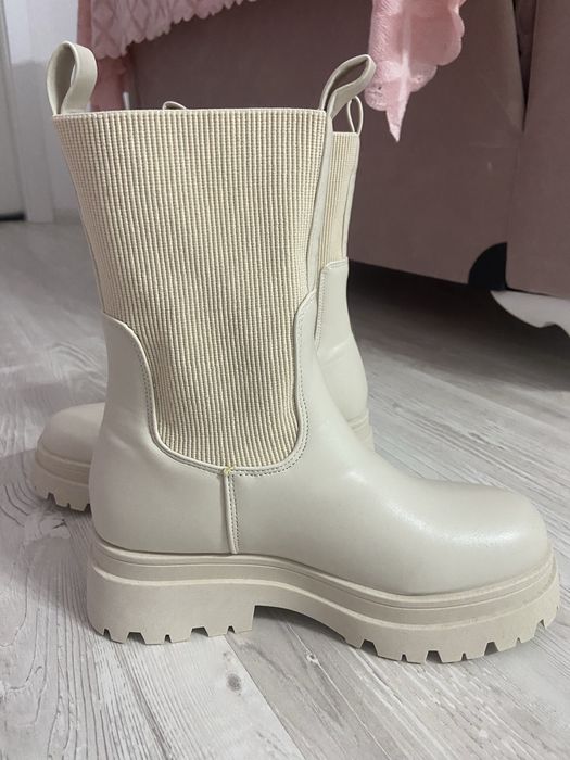 Боти с ластик