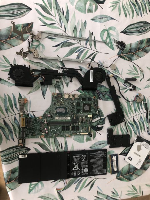 Части и чанти за лаптопо Acer aspire v5, 5820t