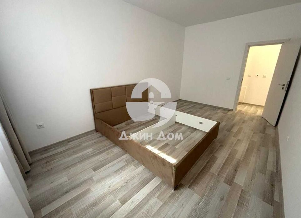 Продава се Двустаен апартамент в Бургас, Лазур - 73 кв.м за 1576 €/кв.м - Снимка #5
