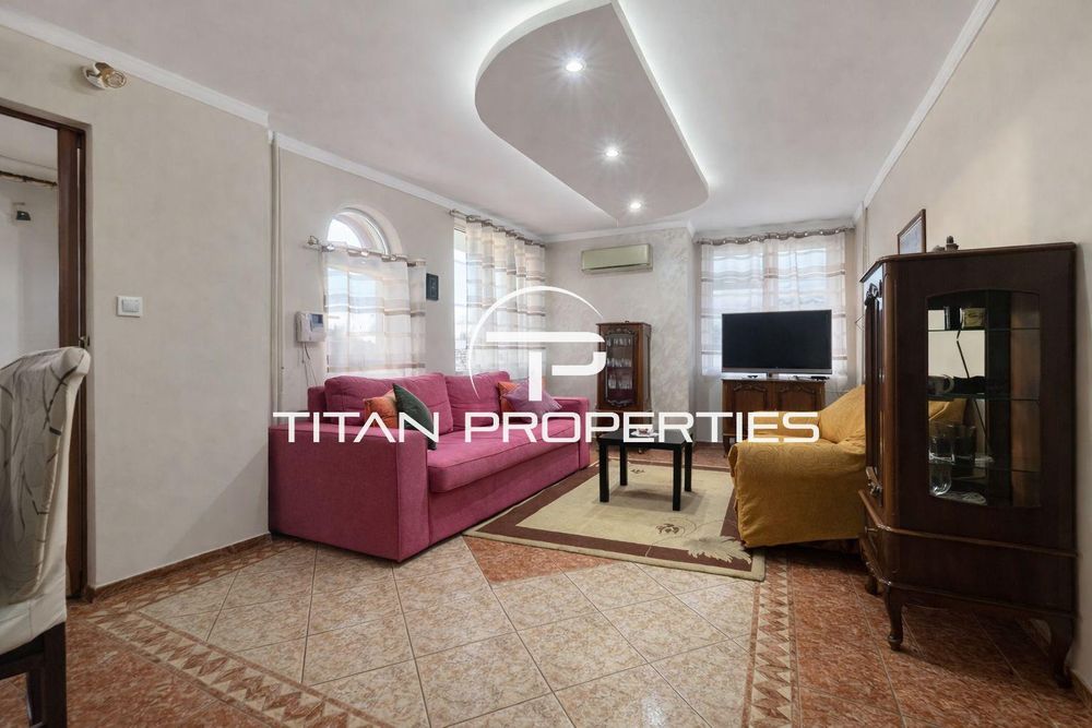 Продава се Тристаен апартамент в Пловдив, Кършияка - 103 кв.м за 1941 €/кв.м - Снимка #2