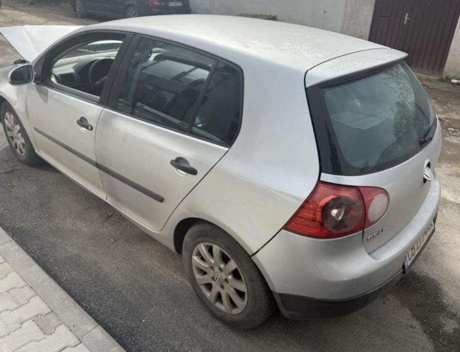 VW Golf 5 1.9tdi BKC Голф 5 на части