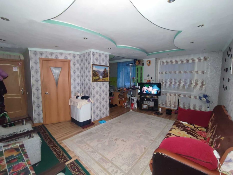 3-комн 59 м2 1\5 Кривой маг.