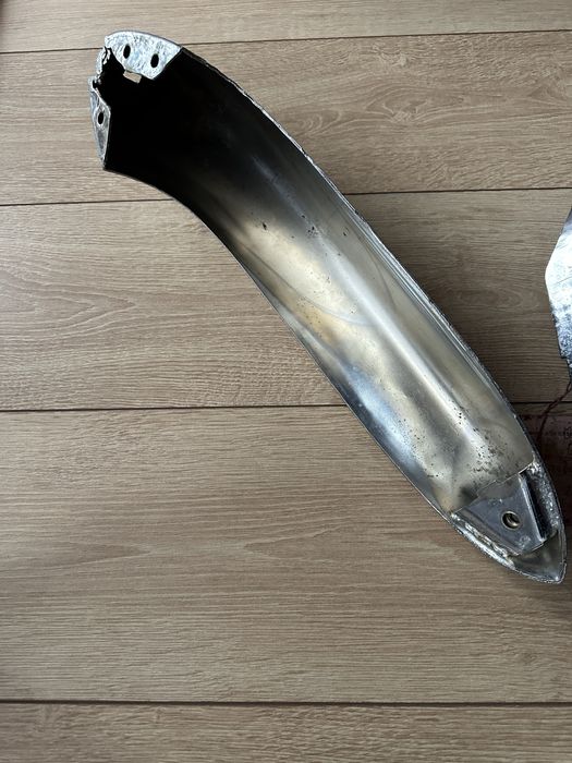 Новые фрагменты бампера а/м Волга