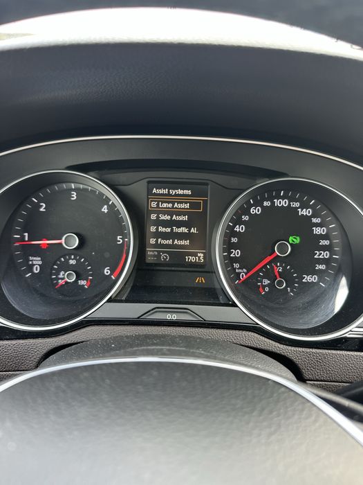 Volkswagen Passat B8 BiTDI 4x4 – 240 CP – Full LED Matrix – 360° – ACC – Full option