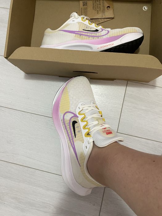 Спортни маратонки Nike