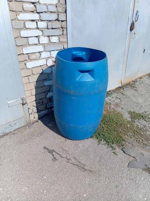 Бочка 227л пластиковая