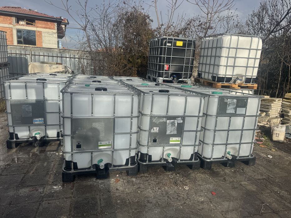 Бидони 1000литра съдове за вода 1 тон ibc контеинери черни бели прозач