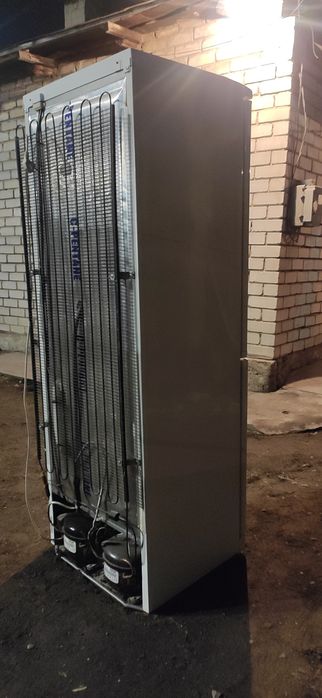 Продам холодильник на запчасти