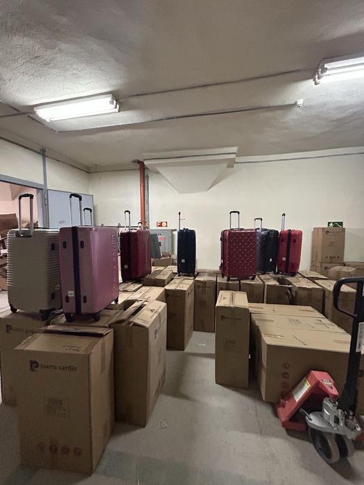 Комплект куфари Pierre Cardin