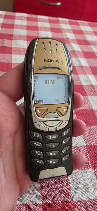 Nokia 6310i златен Немски отключен към всички оператори