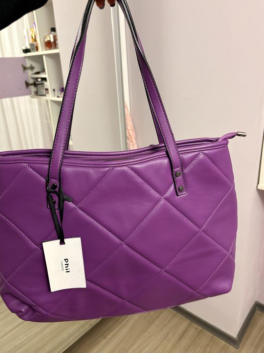 Дамска лилава чанта