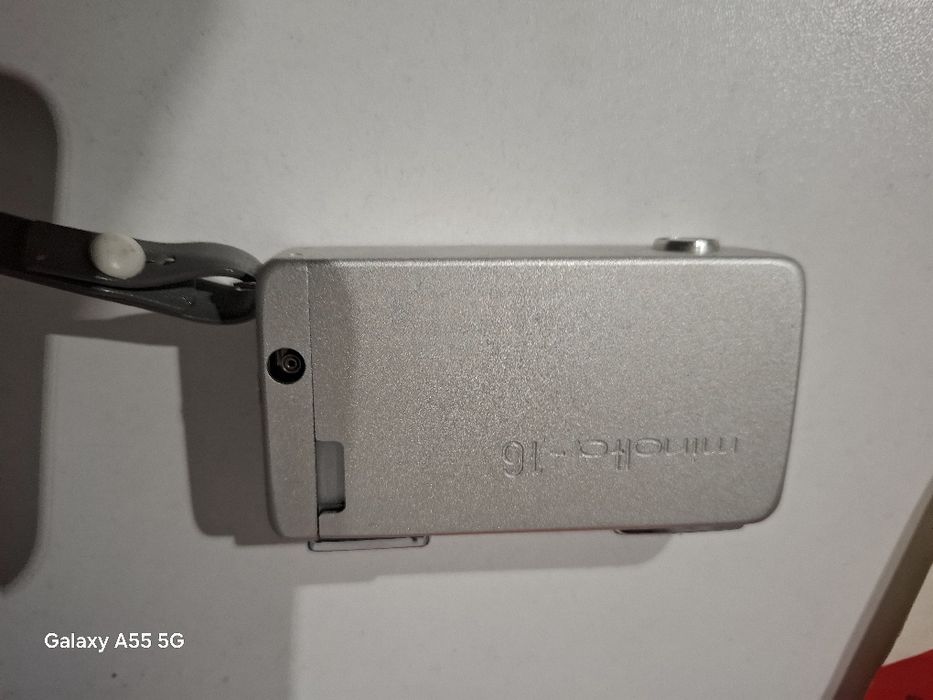 Aparat foto vitange miniatural Minolta 16 cu lentile Rokkor 22mm F2.8 fabricat în Japonia