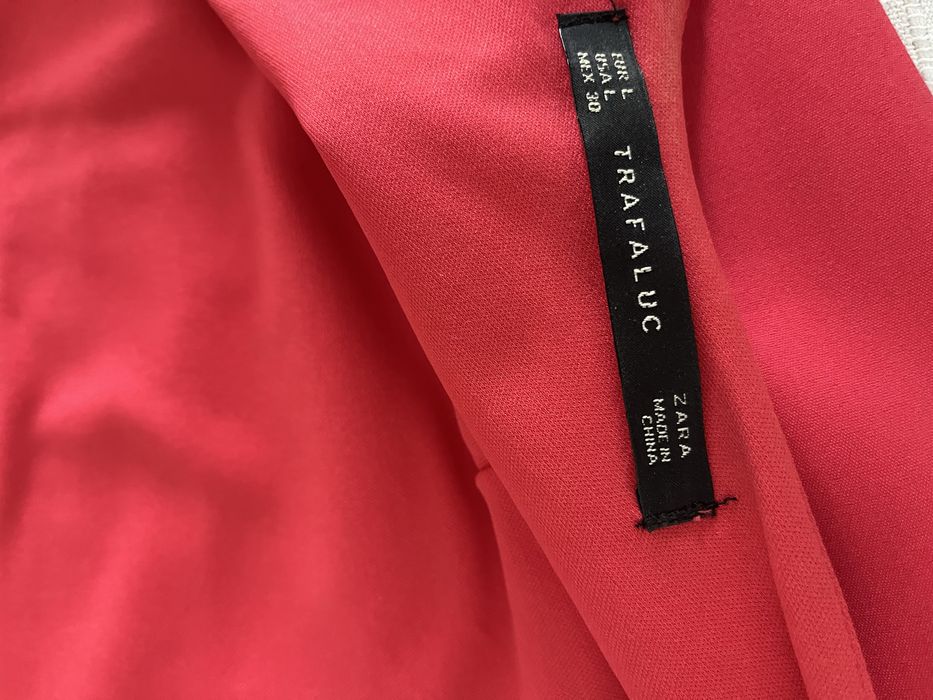 Rochie Zara corai