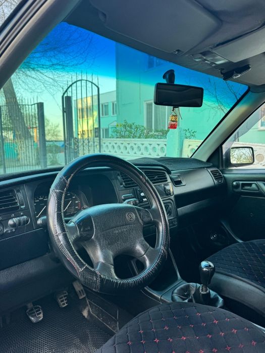 Продам гольф 3 1.8 моно