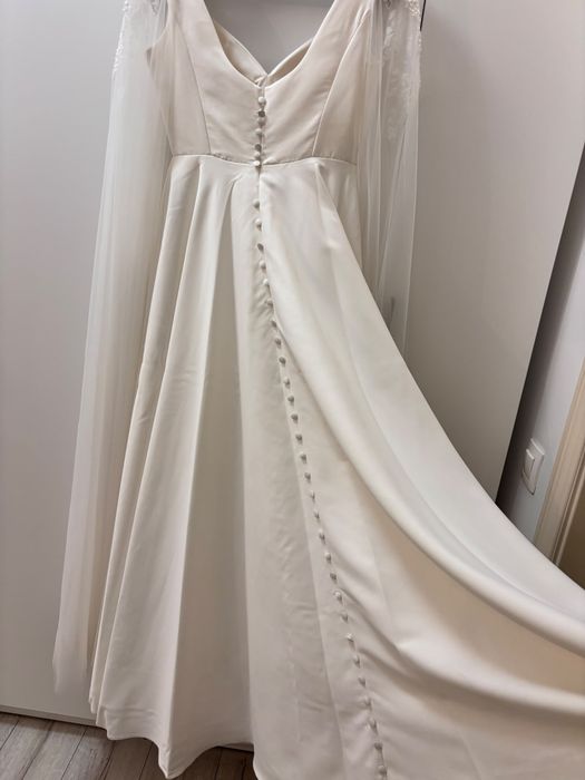 Rochie mireasa 42