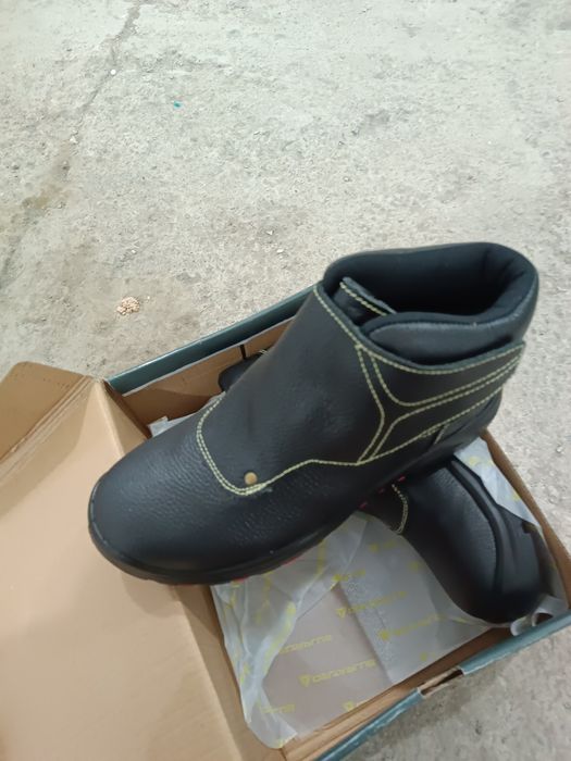 Ботинки сварщика