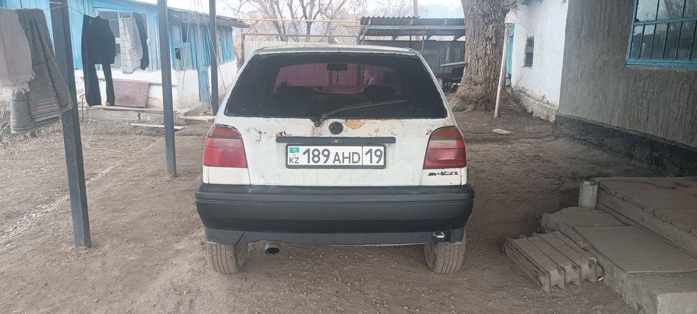 Продам гольф 3 1.8