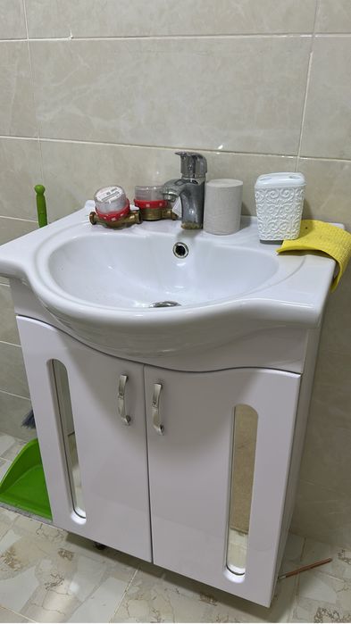Продаю б/у Мойку 60 см