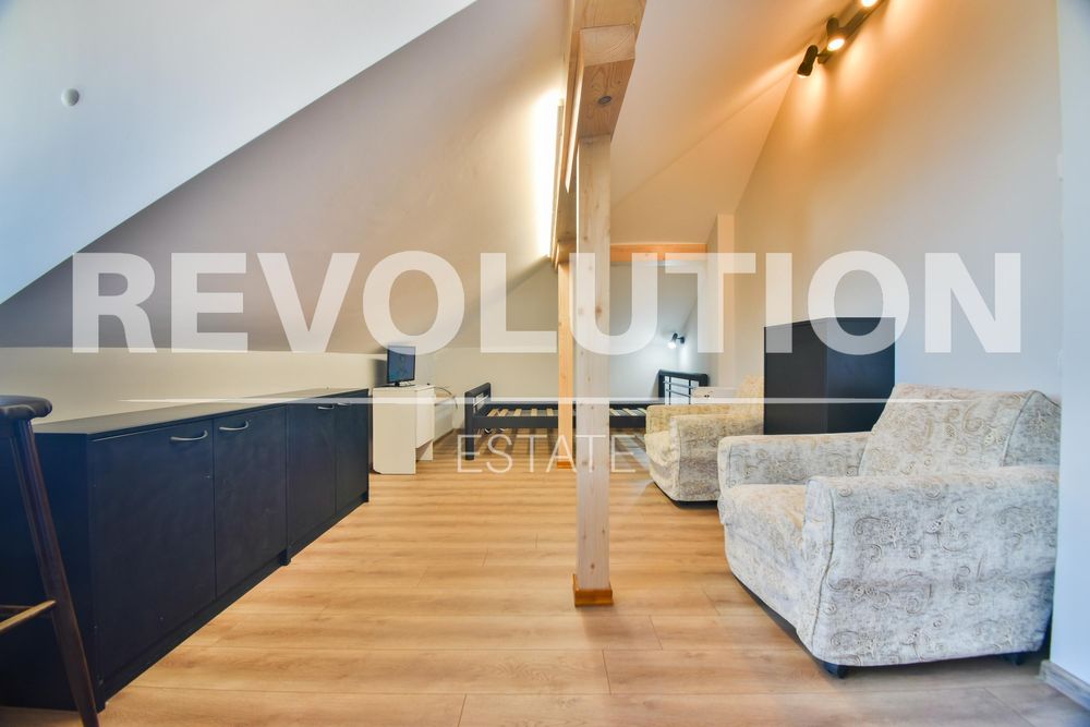 Етаж от къща в ж.к. Горна Баня.