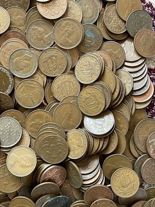 Lot monede vechi străine (Marea Britanie, Irlanda, Spania etc.) - 3 KG