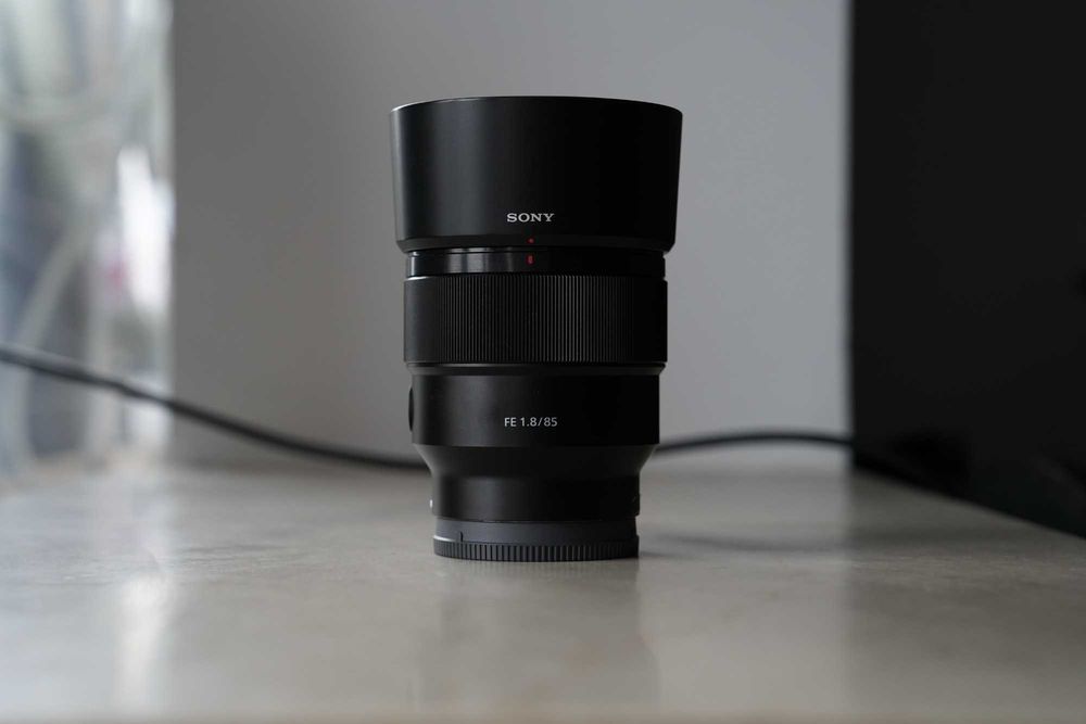 Vând Sony 85mm f1.8 FE Fullbox plus microfibra K&F