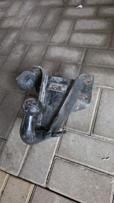 Фаркоп на Гелендваген w460