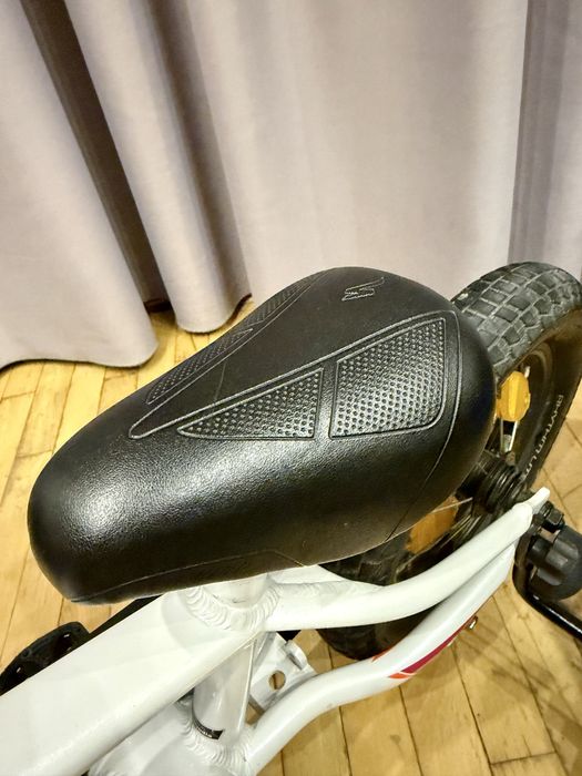 Детско колело Specialized Riprock 12 с помощни колела