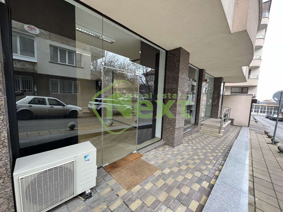 Дава се под наем Офис в София, Лозенец - 65 кв.м за 747.66 € - Снимка #2