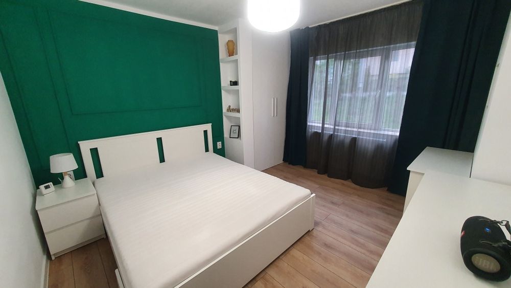 Apartament 3 camere decomandat  Intre Lacuri langa Iulius Mall
