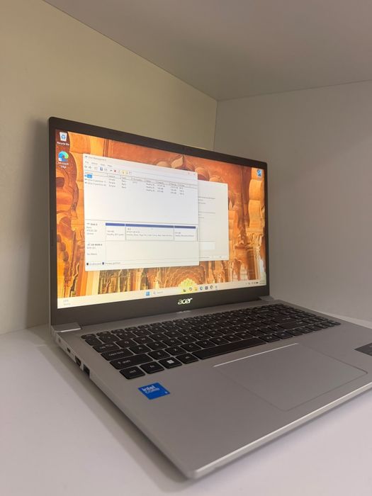 Laptop Acer aspire al15-33p(ctg)