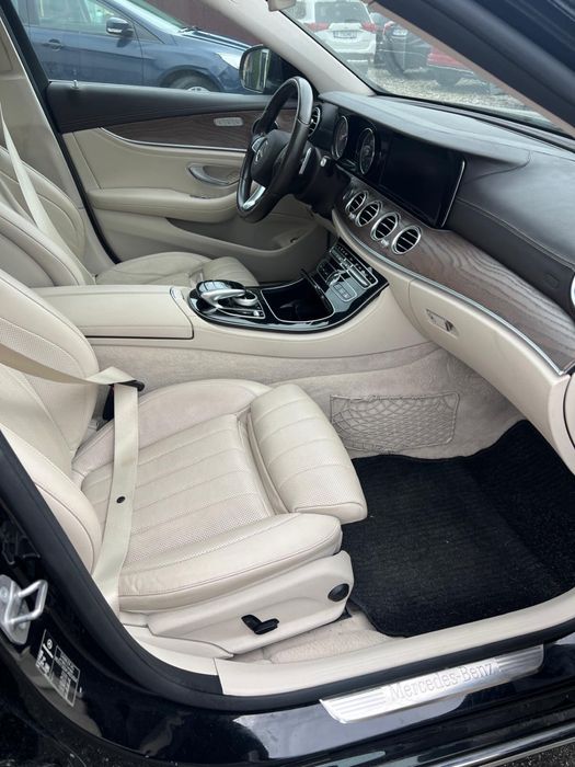 Mercedes Benz E220 diesel avariat, AVARIATE