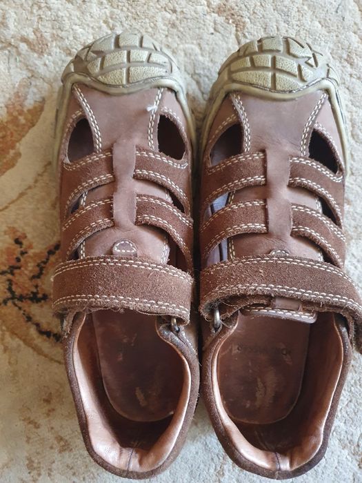 Обувь качественная 35 р-р