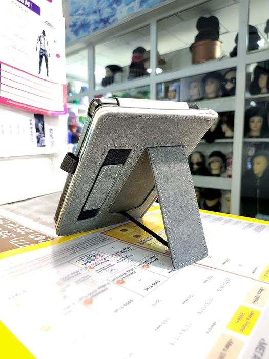 Продам электронную книгу Pocket Book 623