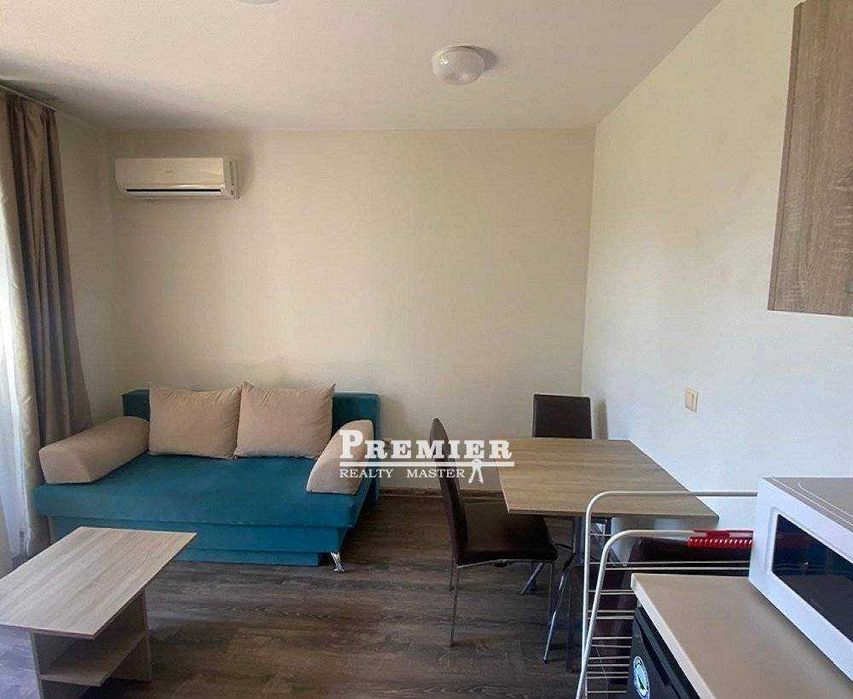 Продава се Двустаен апартамент в к.к. Слънчев бряг - 48 кв.м за 1563 €/кв.м - Снимка #11