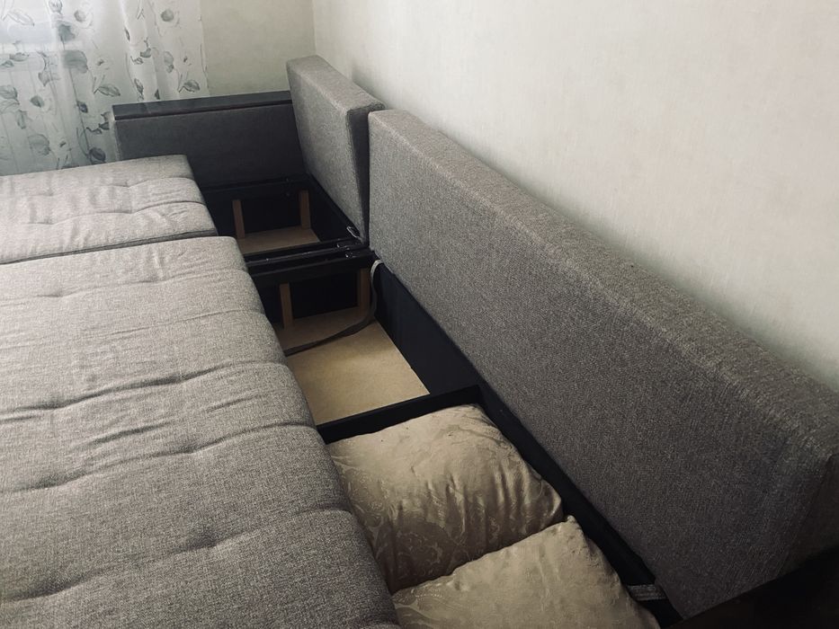 Продам диван угловой