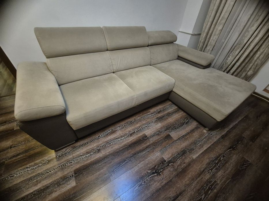 Canapea colțar modernă bej/maro – foarte comodă – stare bună