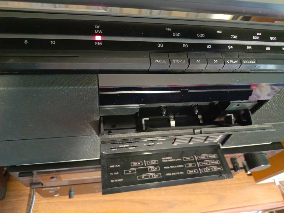 Магнитола Bang&Olufsen Beosystem 10