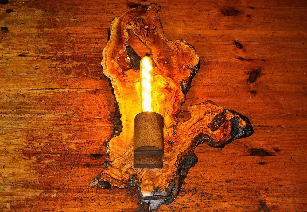 Страхотни дизайнерски лампи от маслиново дърво