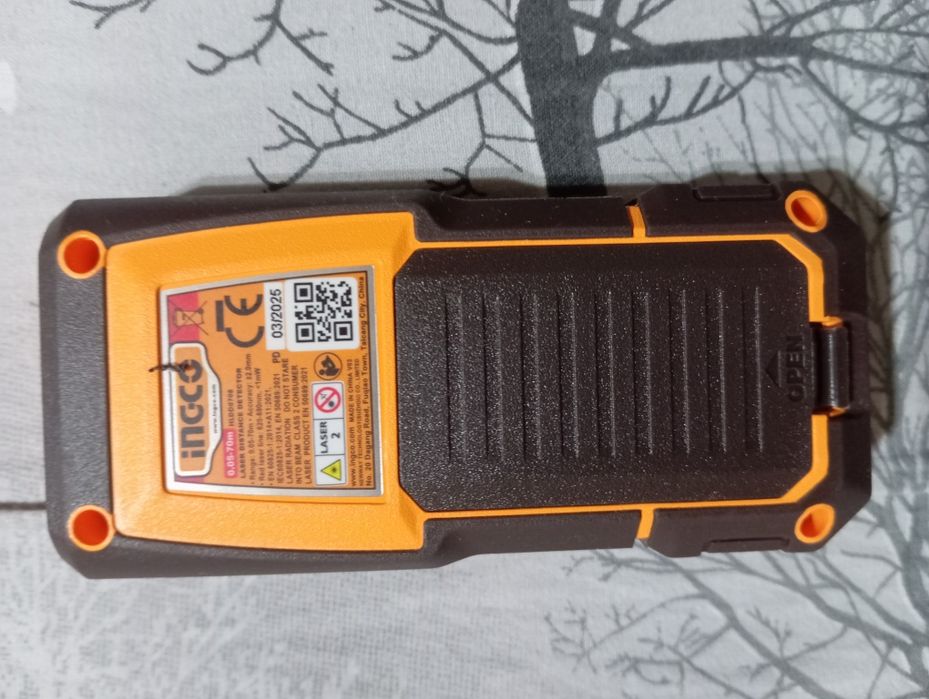 Продам обсалютно новую лазерную рулетку INECO площадь действия до 70 м