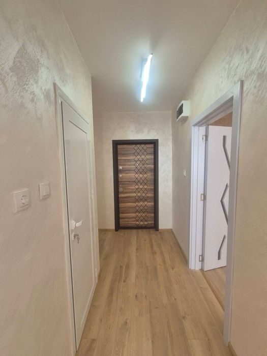 Дава се под наем Тристаен апартамент в Стара Загора, Център - 54 кв.м за 129671.07 € - Снимка #5