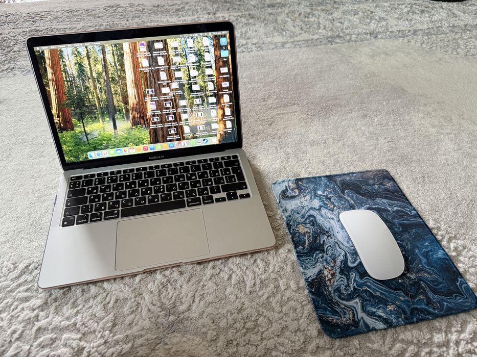 Макбук M1 2020 Сатылады