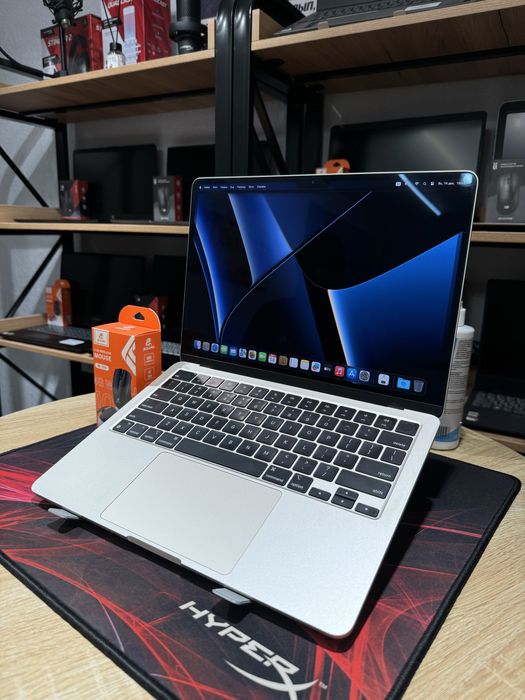 MacBook Air M3.