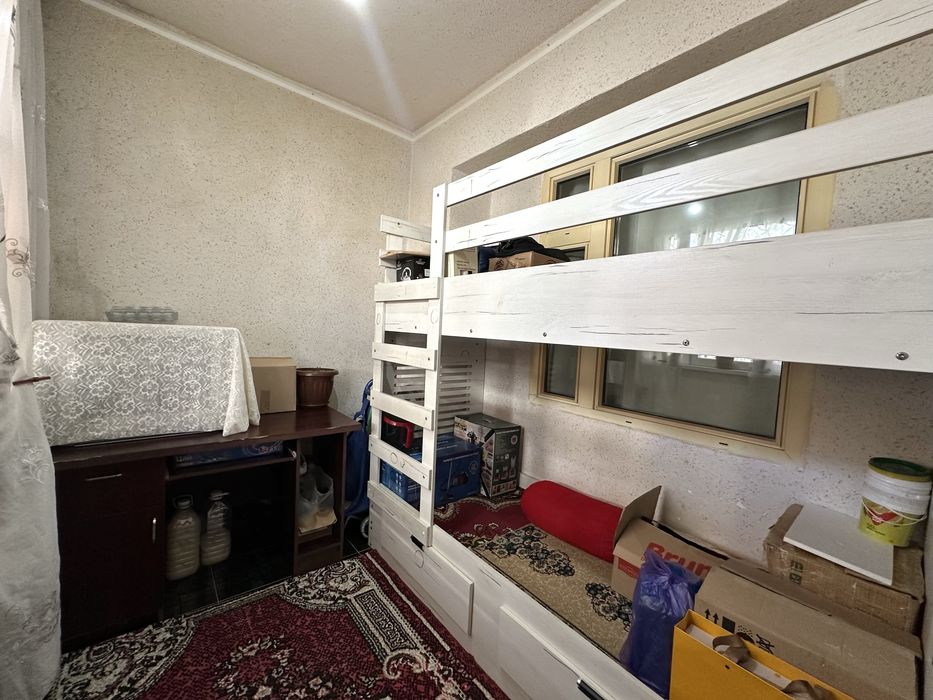 3-х комн 3/1/4 Тузель4, Пост Гаи, кирпич 77-серия, Балкон 2х6. 40 лет