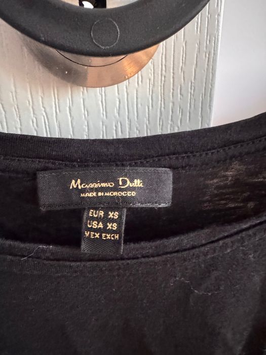 Черна тениска на Massimo Dutti