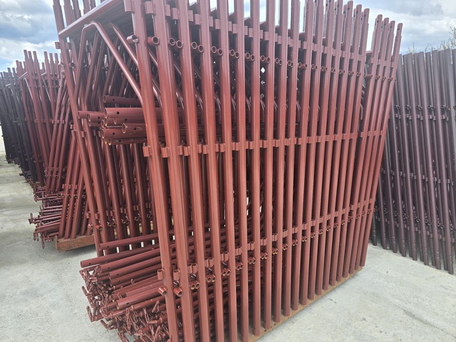 Скеле най итарианско 1 метър най удобна за работа