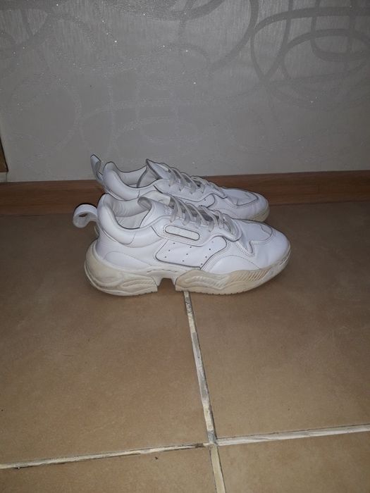 Фирменные кожаные кроссовки Adidas размер 40-41